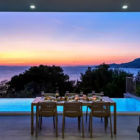 Sunset Vila